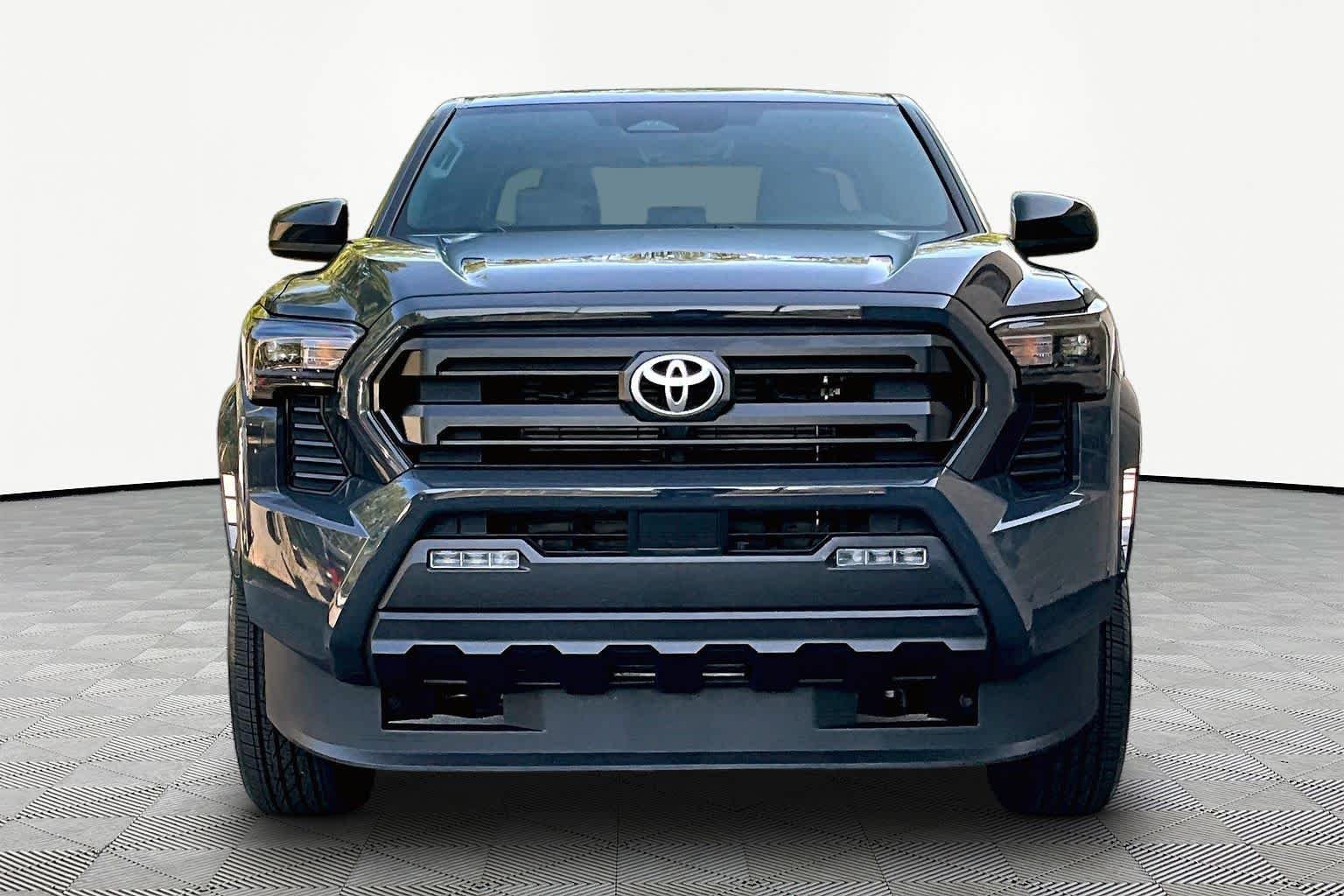 Used 2026 Underground Toyota SR5 image 4