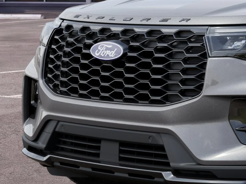 New 2027 Carbonized Gray Metallic Ford ST-Line image 40