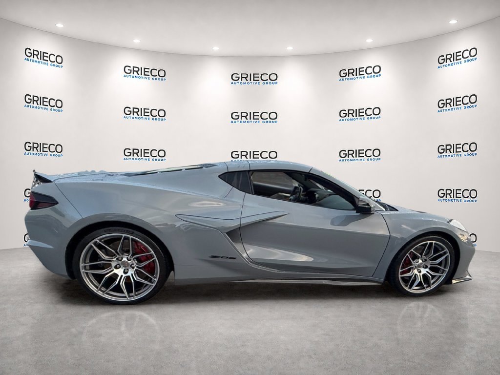 Used 2024 Gray Chevrolet Z06 image 8