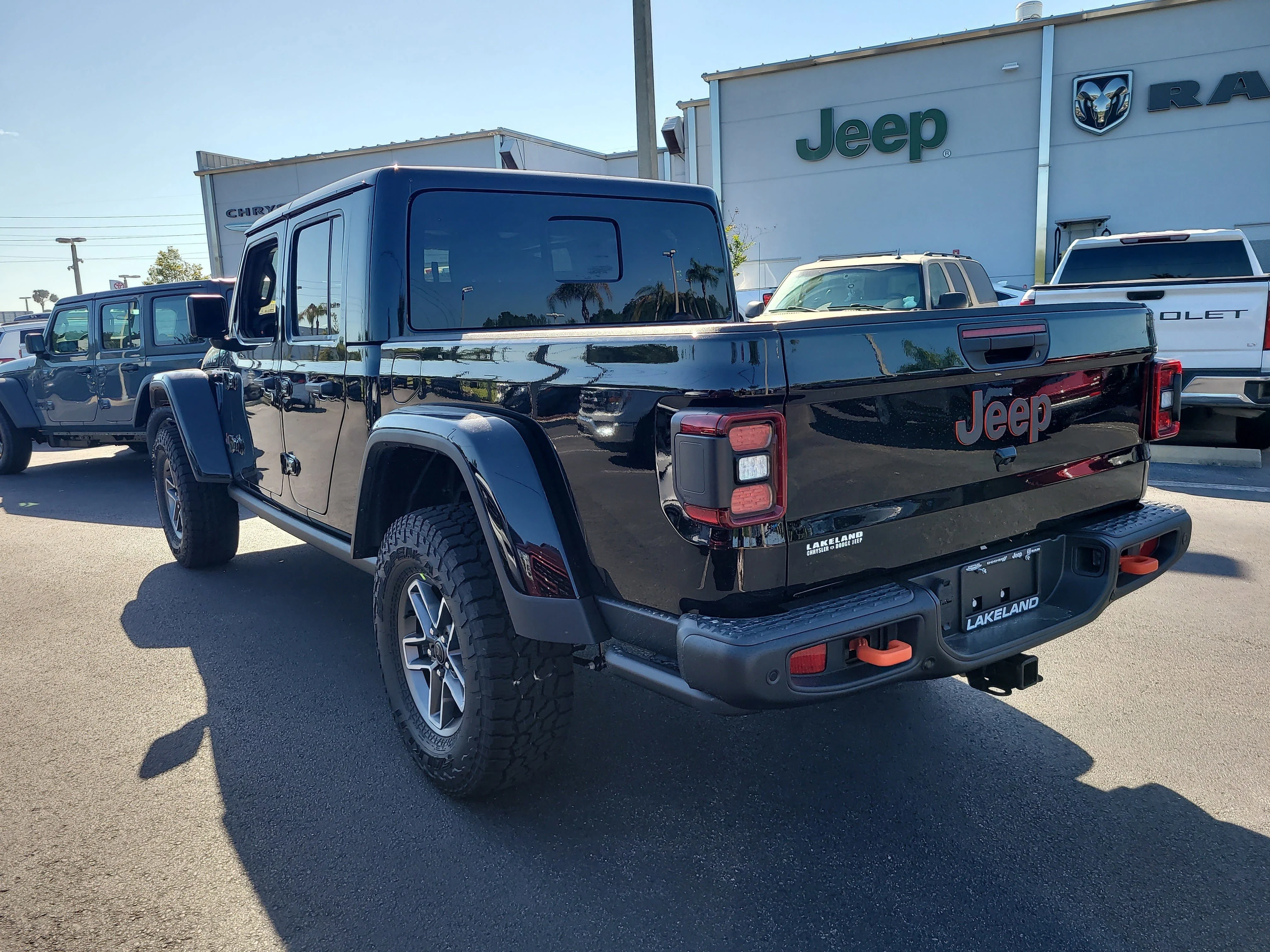 New 2026 Black Clearcoat Jeep Mojave X image 8
