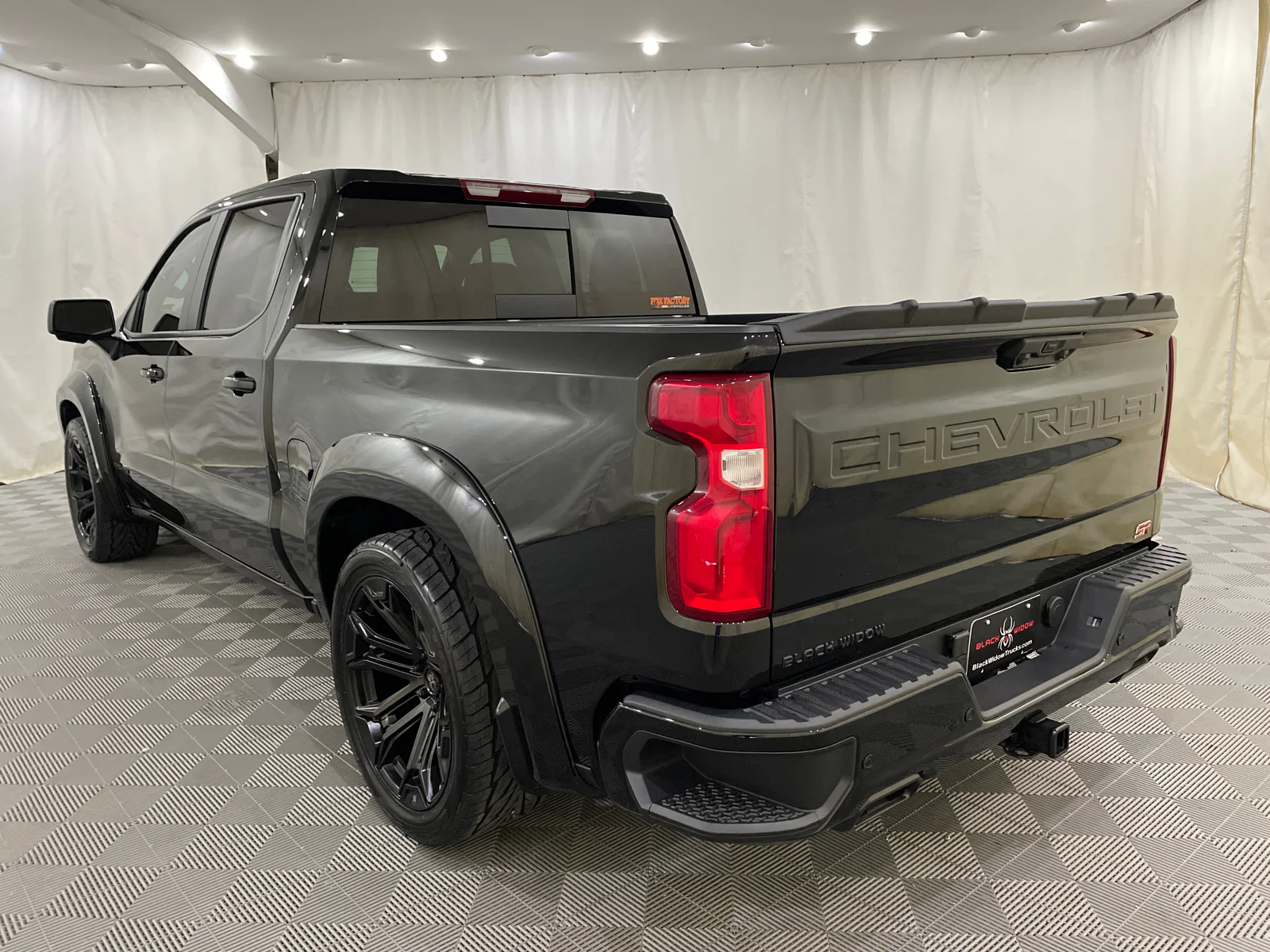 2026 Chevrolet Silverado 1500 RST - Photo 8
