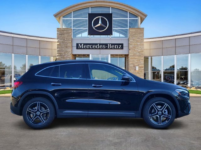 New 2026 Night Black Mercedes-Benz GLA 250 image 5