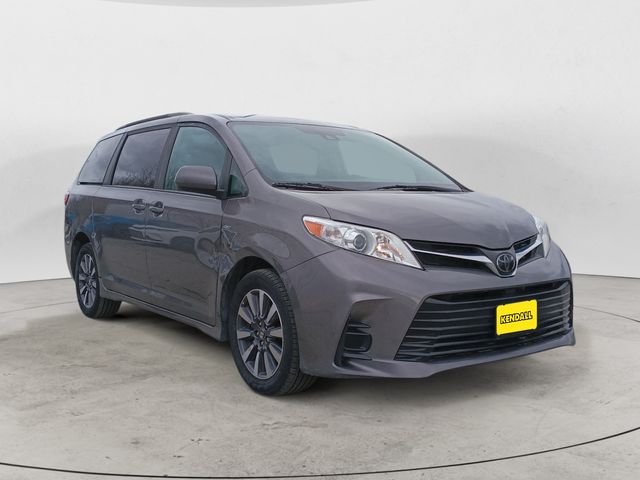 Used 2019 Gray Toyota LE image 7