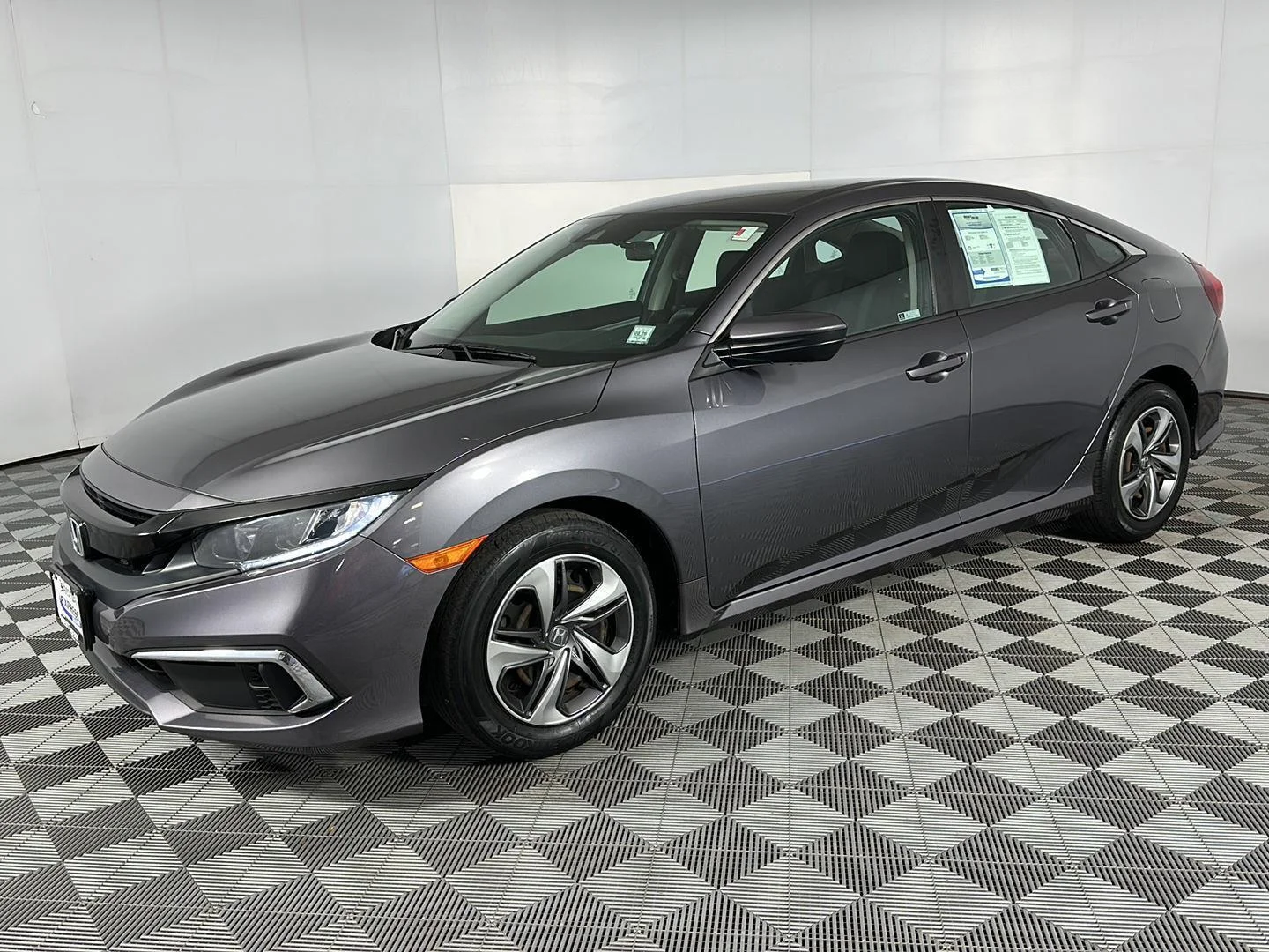 Used 2019 Modern Steel Metallic Honda LX image 16