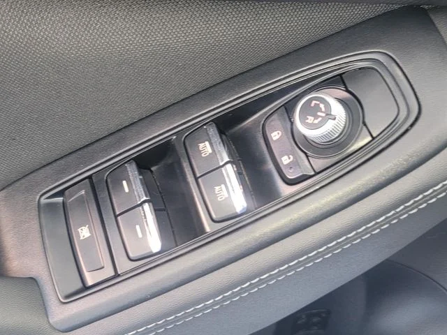 Certified Used 2020 Silver Subaru Premium image 32
