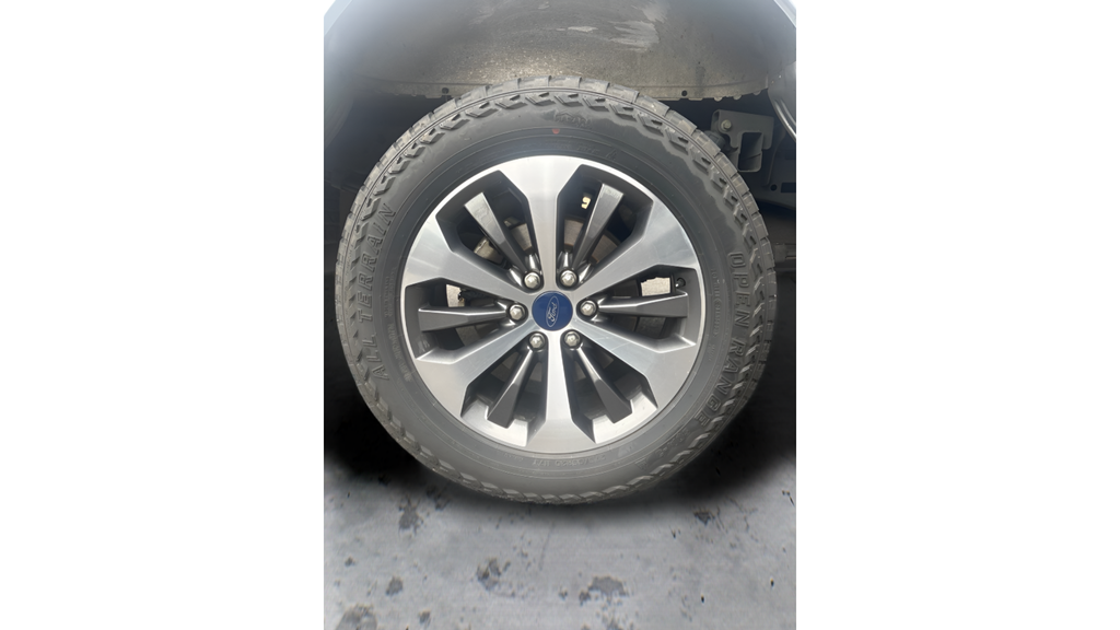 Used 2019 Ingot Silver Ford XL image 19