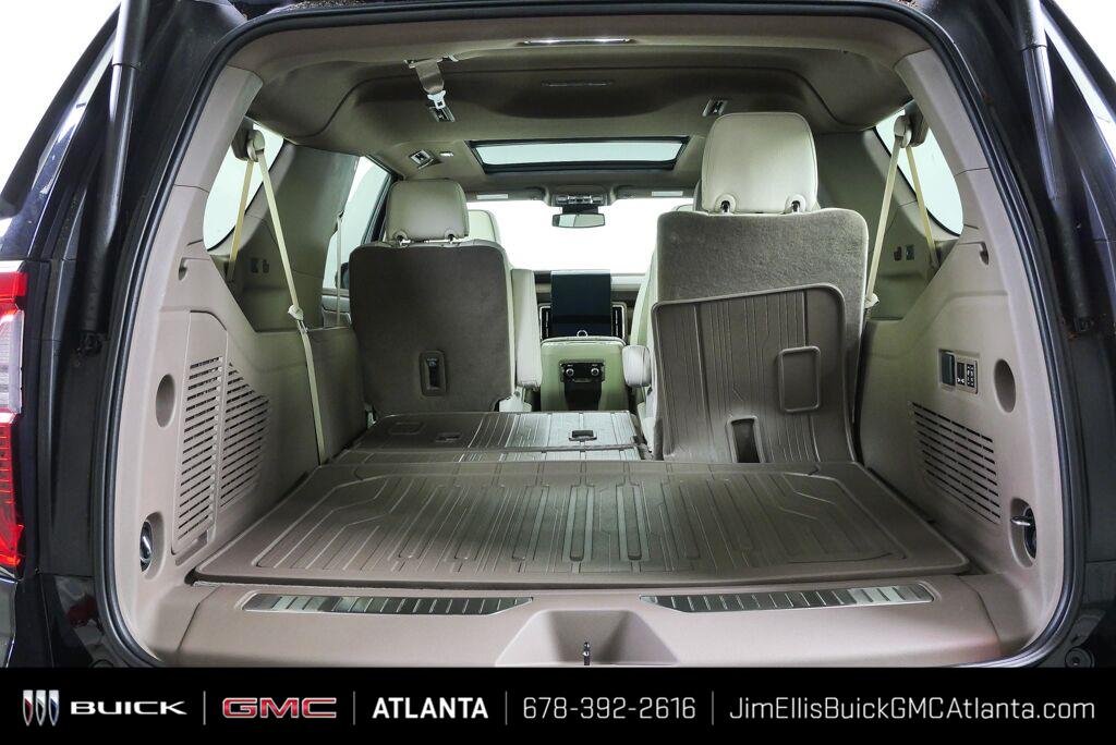 2026 GMC Yukon XL Denali - Photo 38