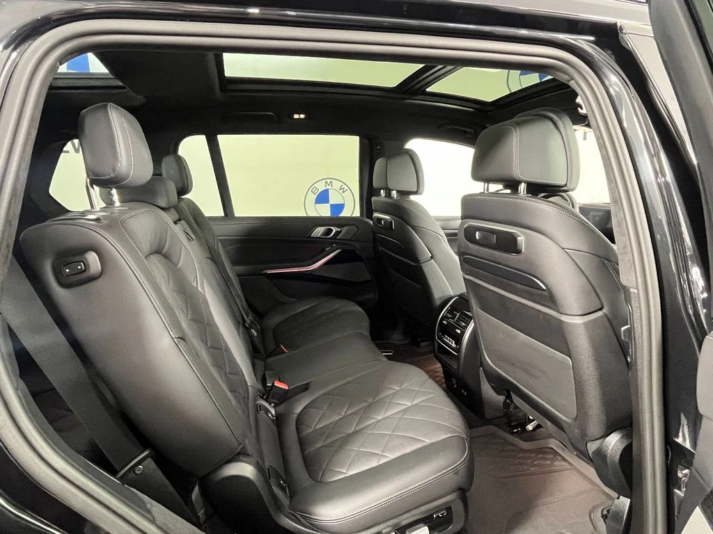 Certified Used 2025 Black Sapphire Metallic BMW xDrive40i image 24