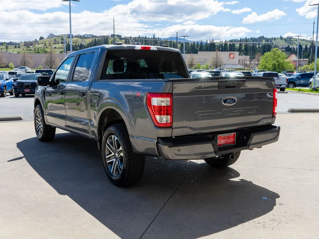 Used 2022 Gray Ford XL image 5