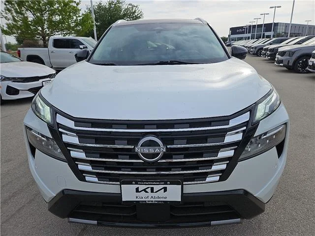 Used 2024 Everest White Pearl Nissan Platinum image 6