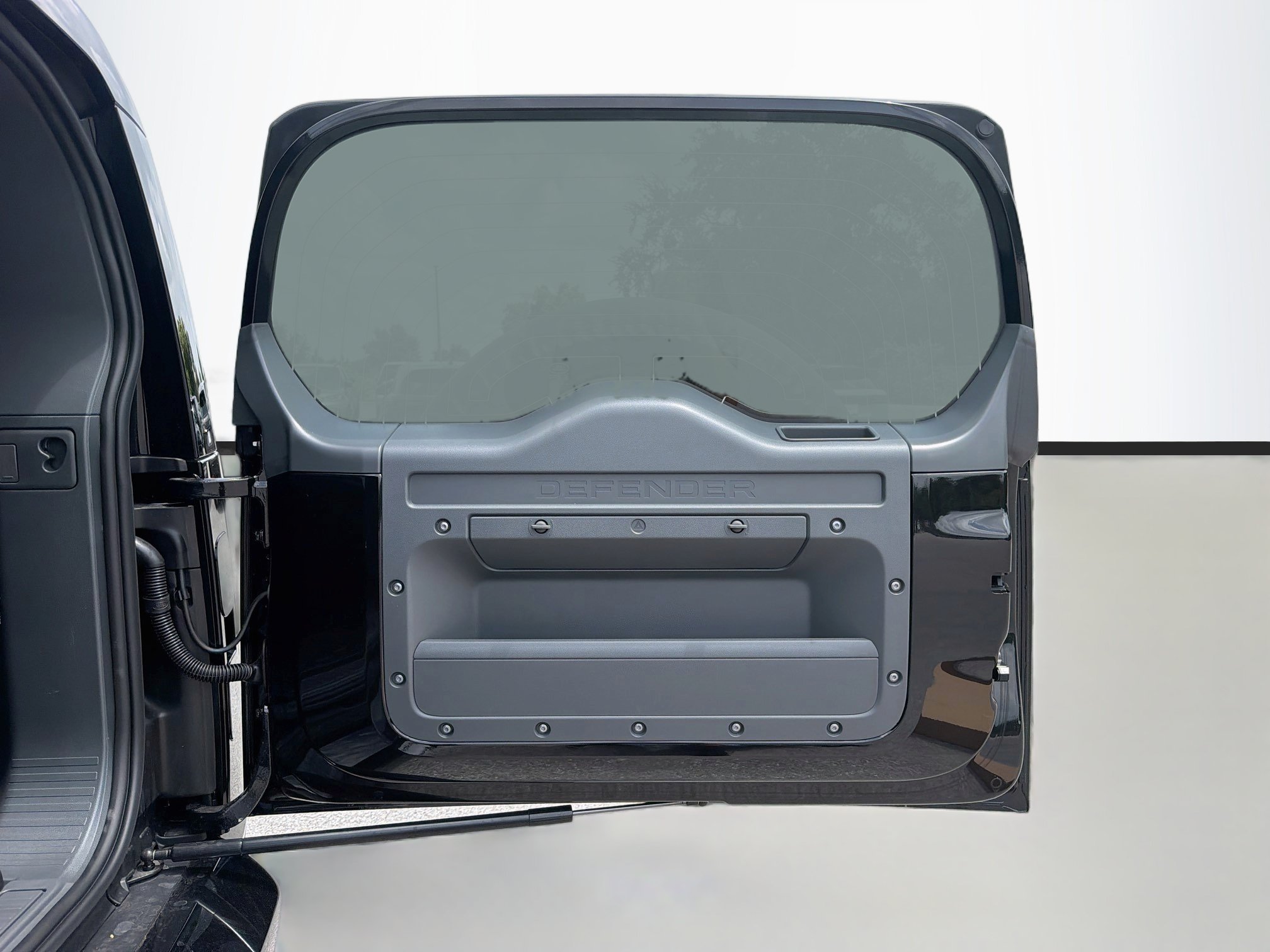 New 2026 Santorini Black Land Rover S image 13