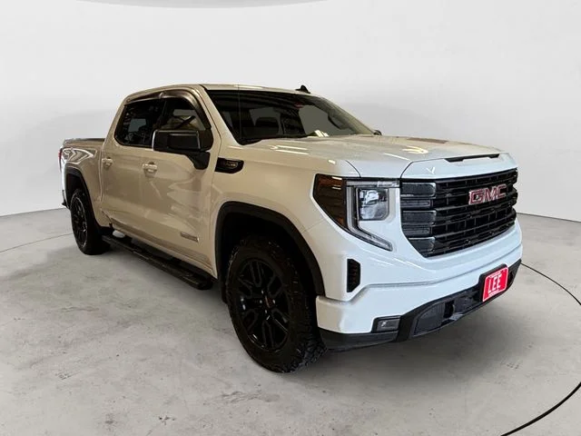 Used 2024 White GMC Elevation image 8