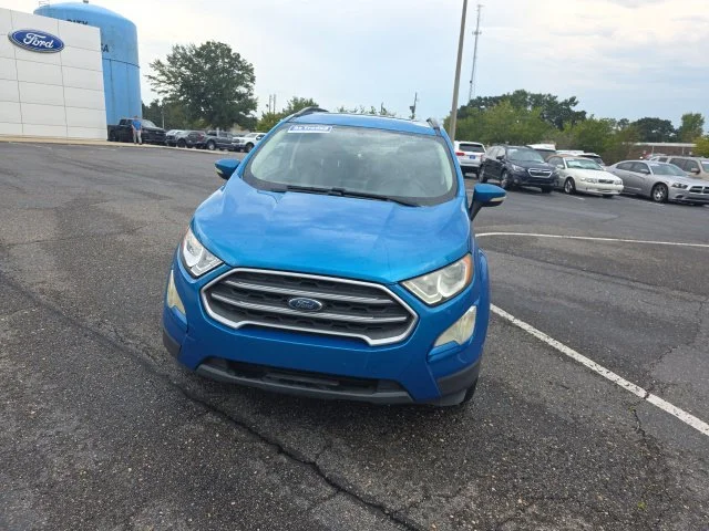 Used 2018 Blue Ford SE image 5