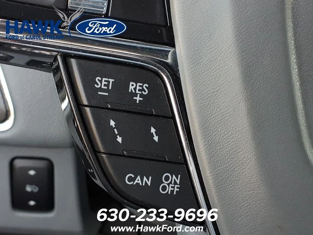 Used 2019 Black Metallic Lincoln Reserve image 22