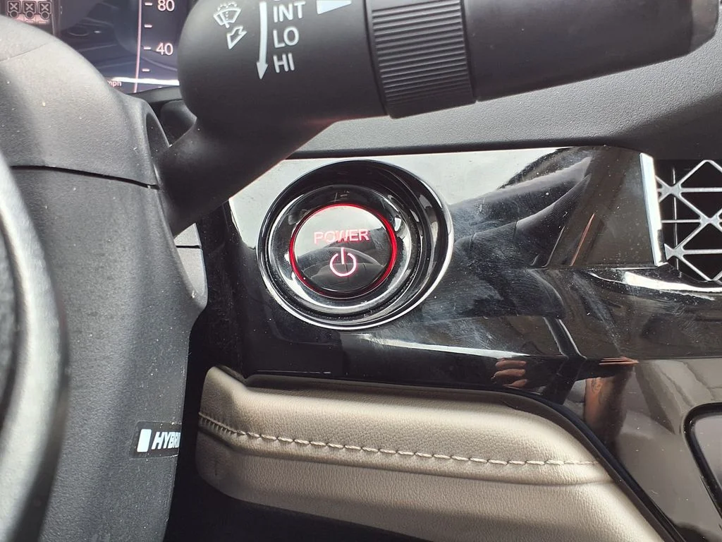 Used 2024 Red Honda EX-L image 30