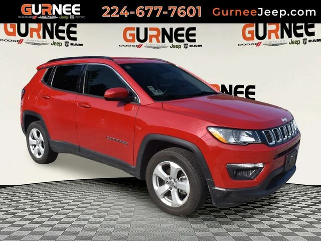 Used 2023 Black Jeep Laredo image 1