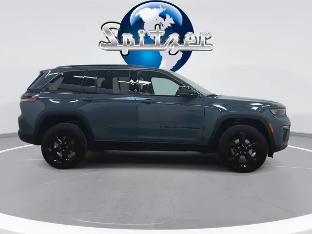 New 2026 Steel Blue Exterior Paint Jeep Limited image 15