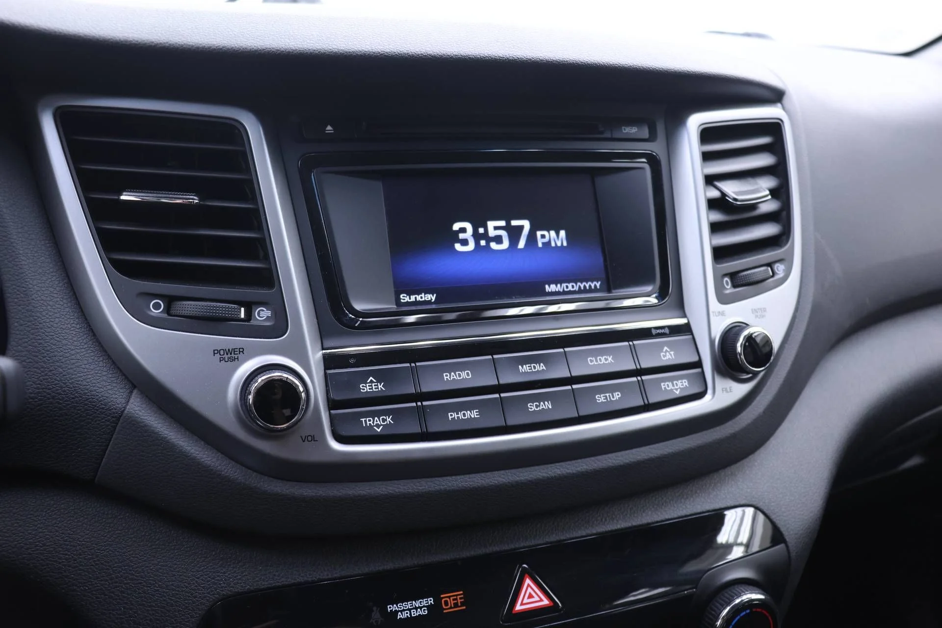Used 2017 Coliseum Gray Hyundai SE image 7