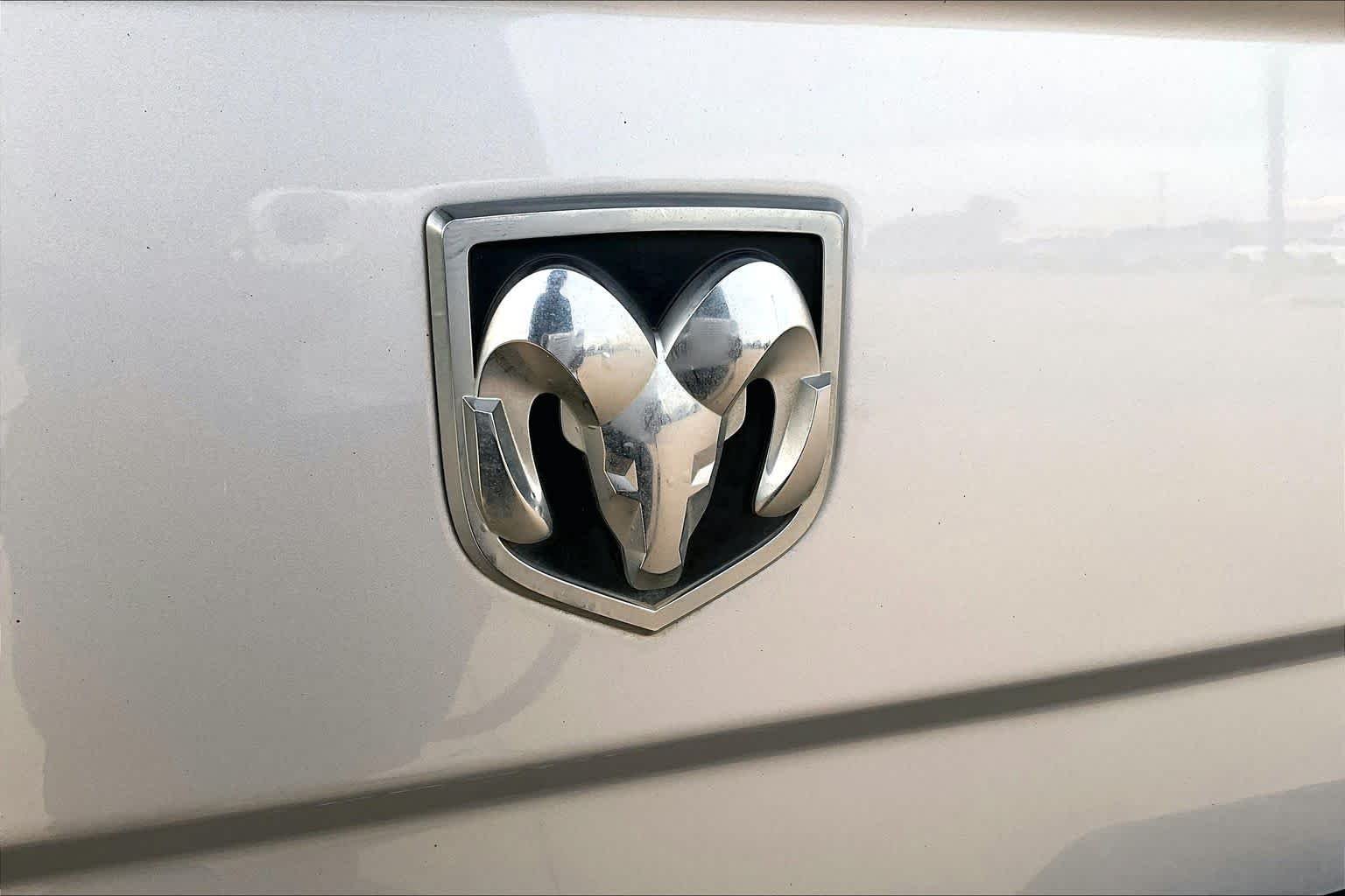 Used 2016 Bright Silver Metallic Clearcoat Ram Lone Star image 24