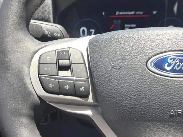 New 2026 Star White Metallic Tri-Coat Ford Active image 16