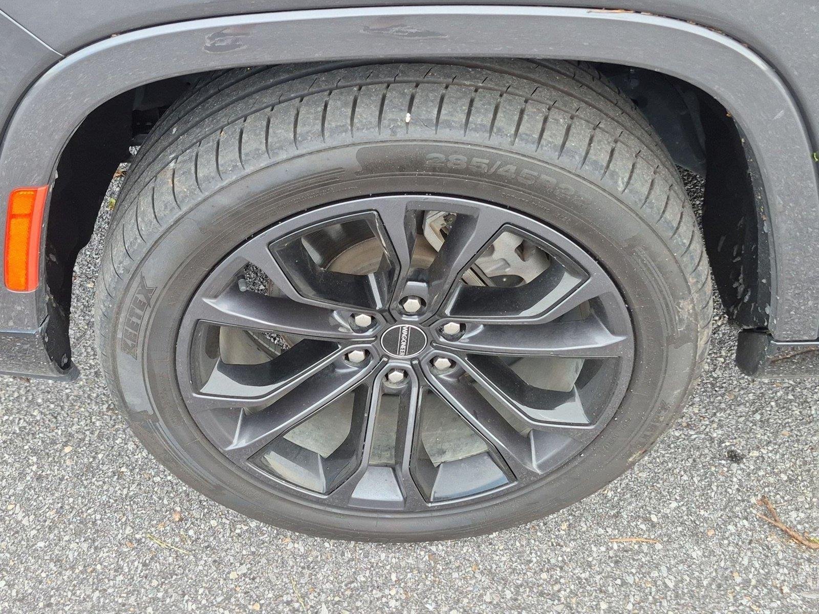 Used 2024 Baltic Gray Metallic Clearcoat Jeep Series II image 10