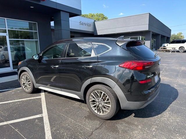 Used 2020 Black Hyundai Ultimate image 3
