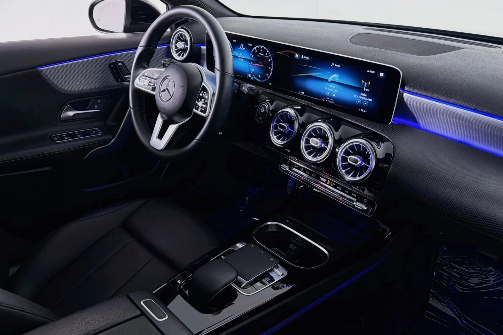 Used 2019 Night Black Mercedes-Benz A 220 image 16