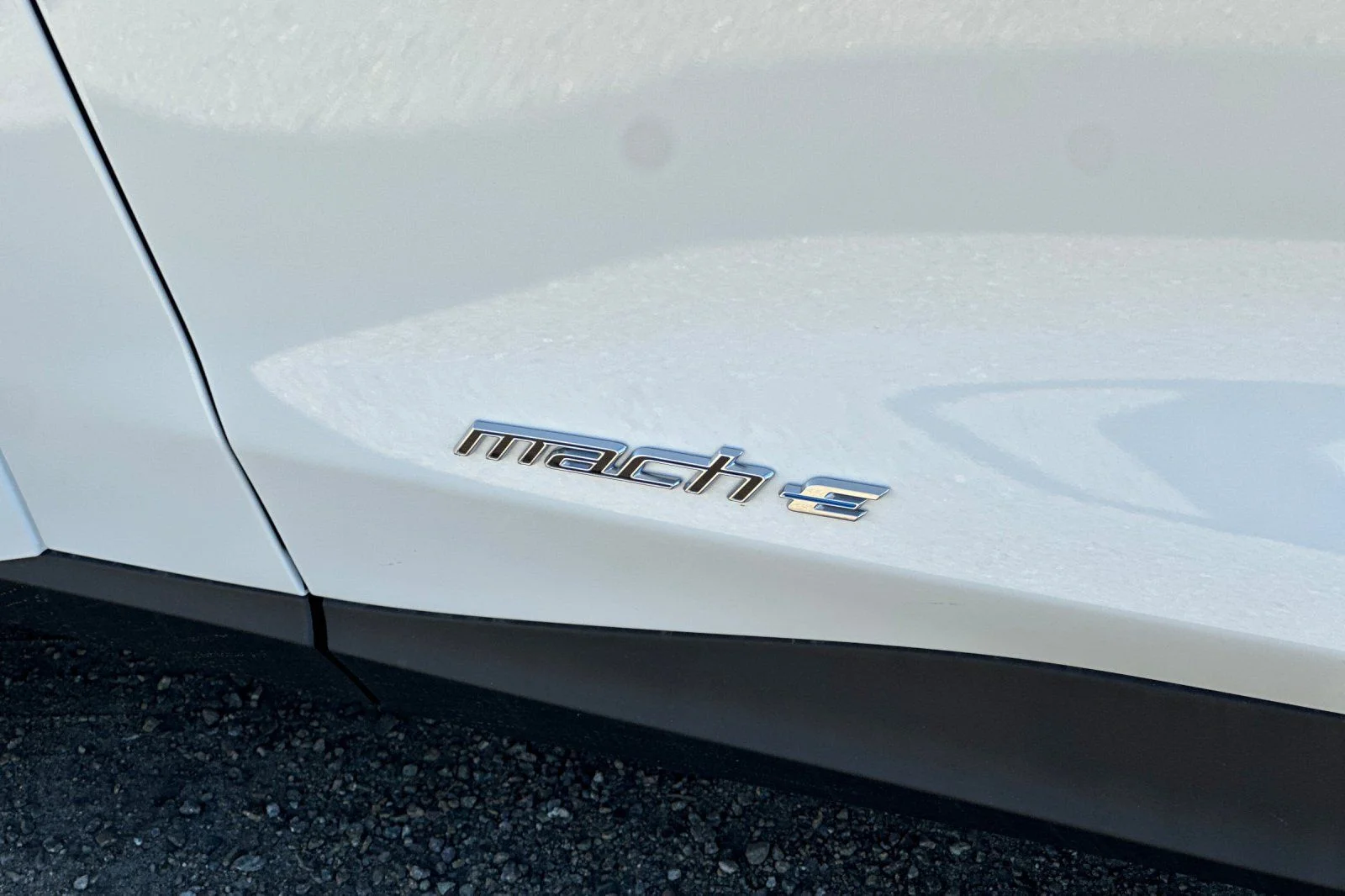 New 2026 Star White Metallic Tri-coat Ford Premium image 22