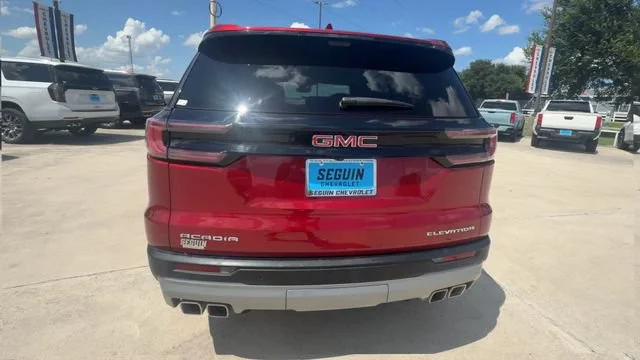 2026 GMC Acadia Elevation - Photo 7