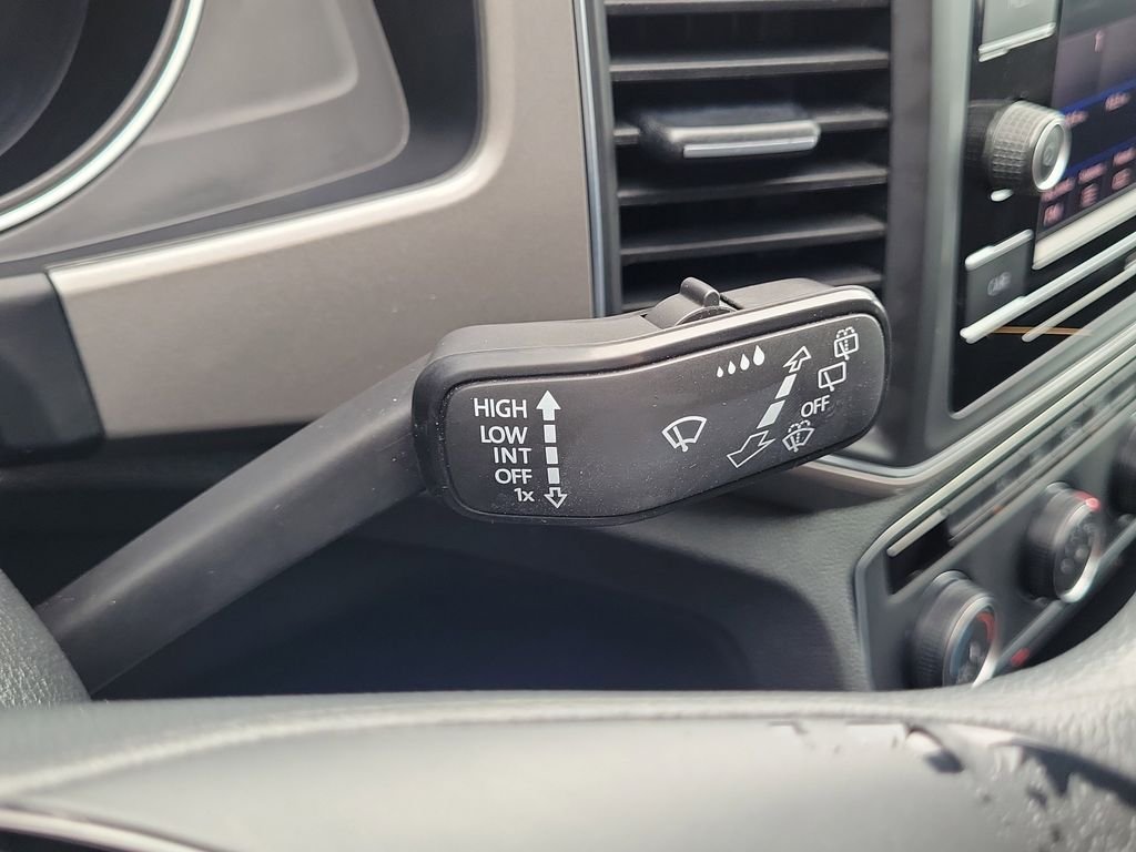Used 2019 Gray Volkswagen 2.0T S image 28