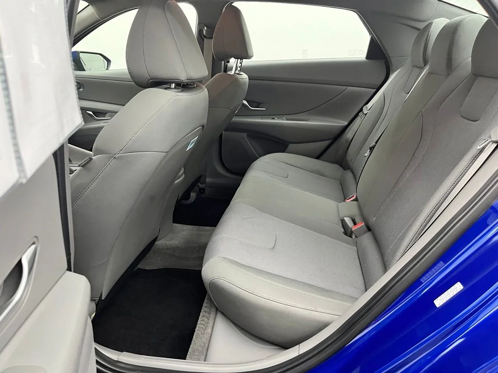 Used 2023 Blue Hyundai SE image 37