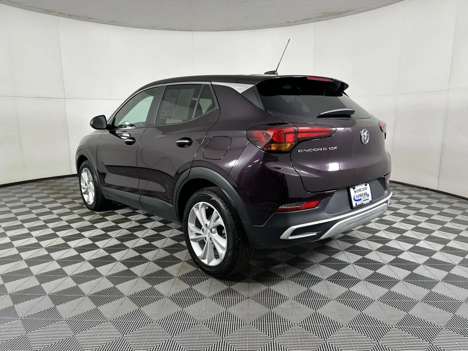 Used 2021 Black Currant Metallic Buick Preferred image 6
