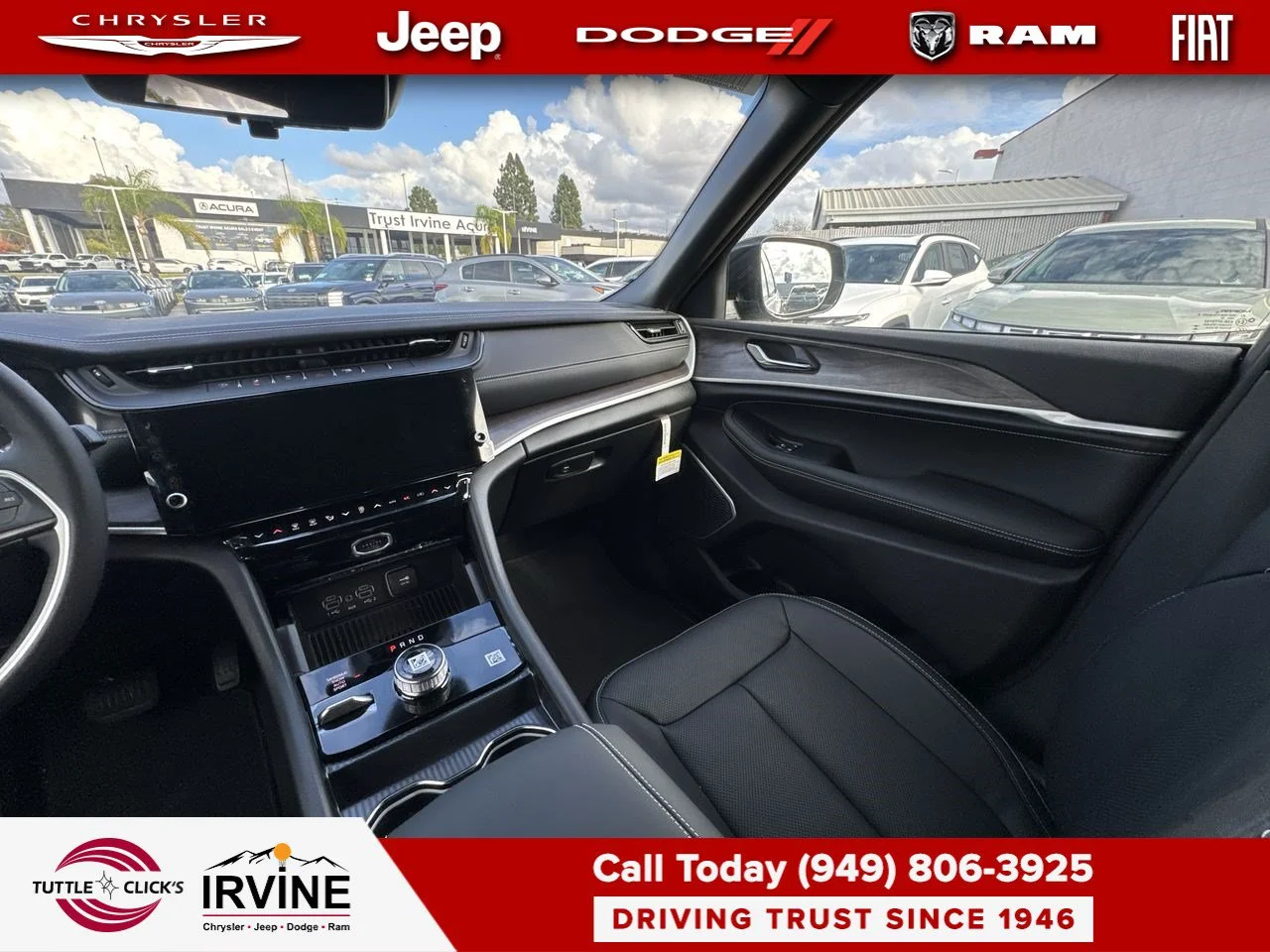New 2027 Sting-Gray Clear-Coat Paint Jeep Limited Reserve image 3