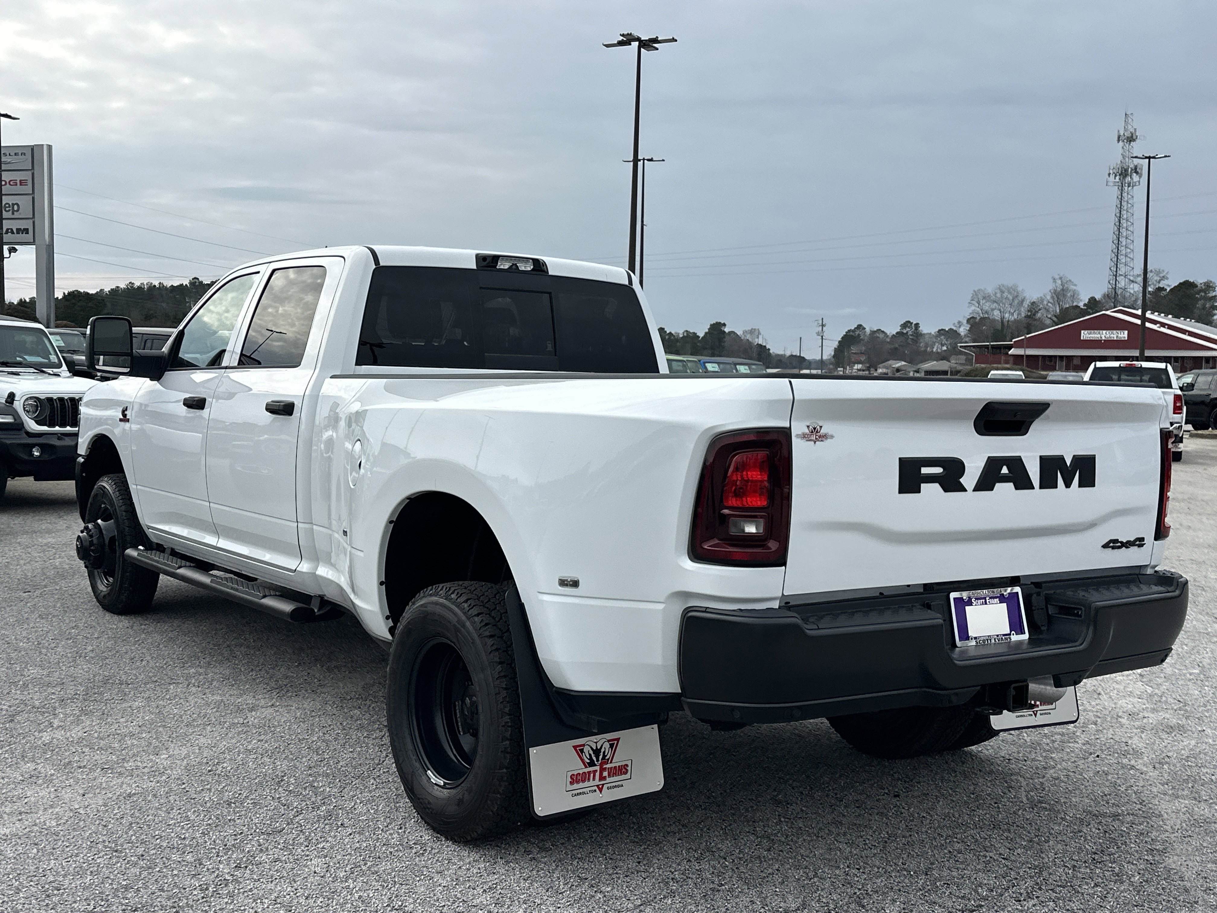 New 2026 Bright White Clear-Coat Exterior Paint RAM Tradesman image 6