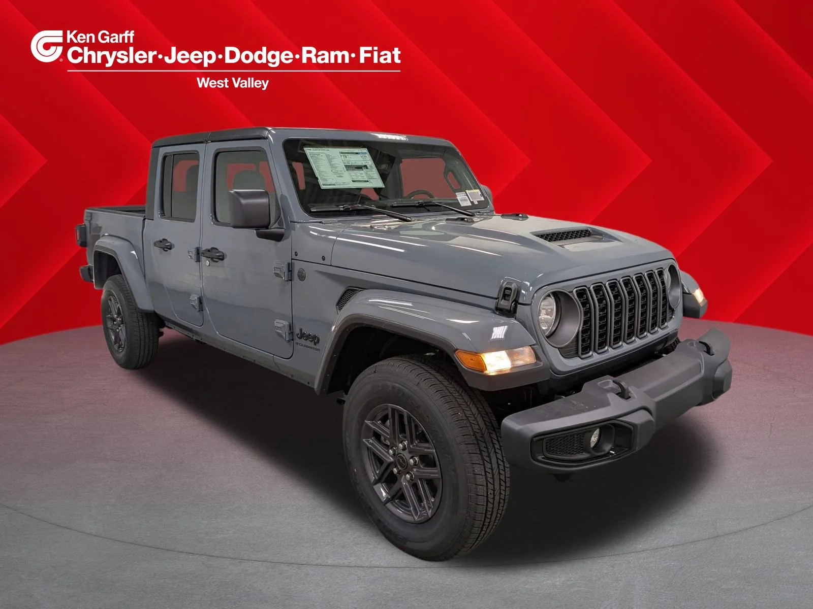2025 Jeep Gladiator Sport S Auto's photo