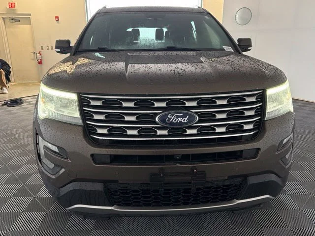 Used 2016 Ford Explorer Limited with VIN 1FM5K8F84GGD15036 for sale in Quincy, IL