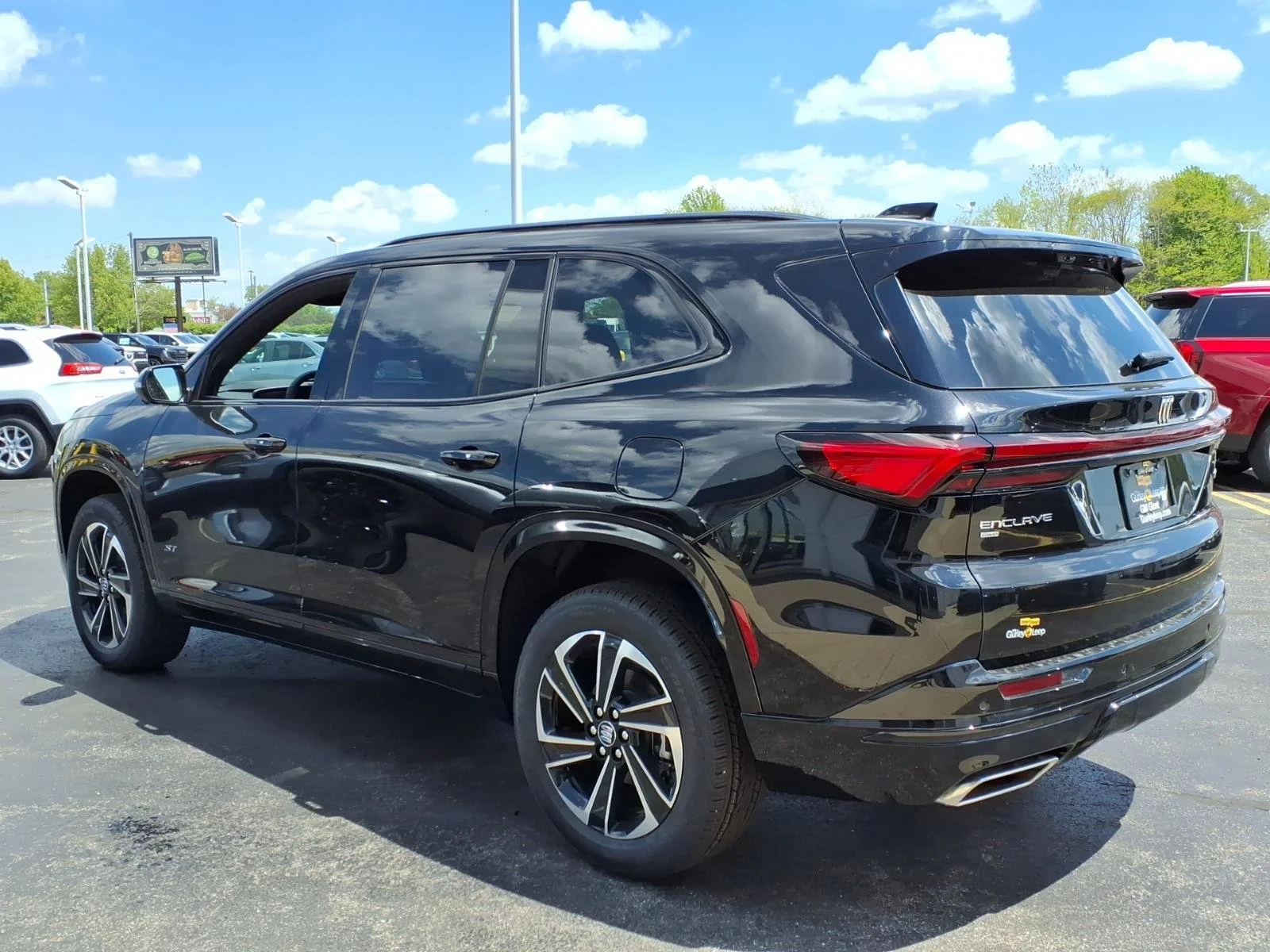 2026 Buick Enclave Sport Touring - Photo 9