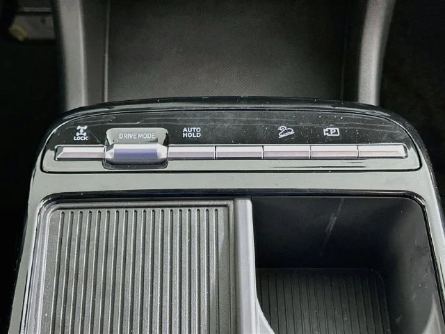 New 2026 Hyundai TUCSON HYBRID SEL