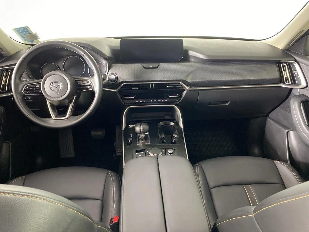 Used 2024 White Mazda 3.3 Turbo Select image 23