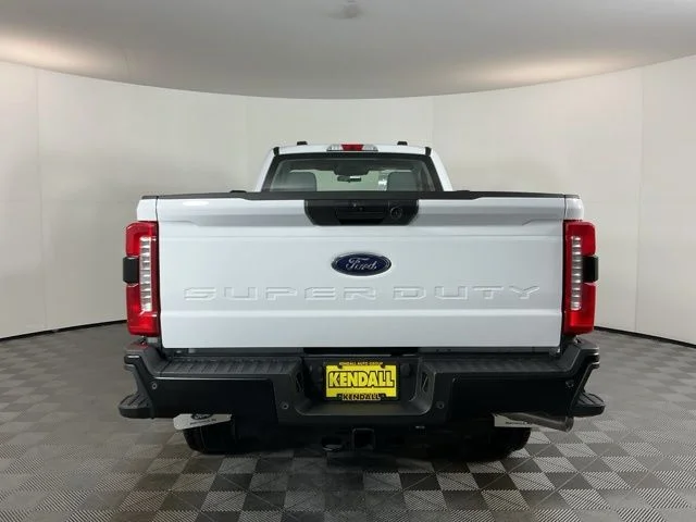 New 2026 Oxford White Ford XL image 5