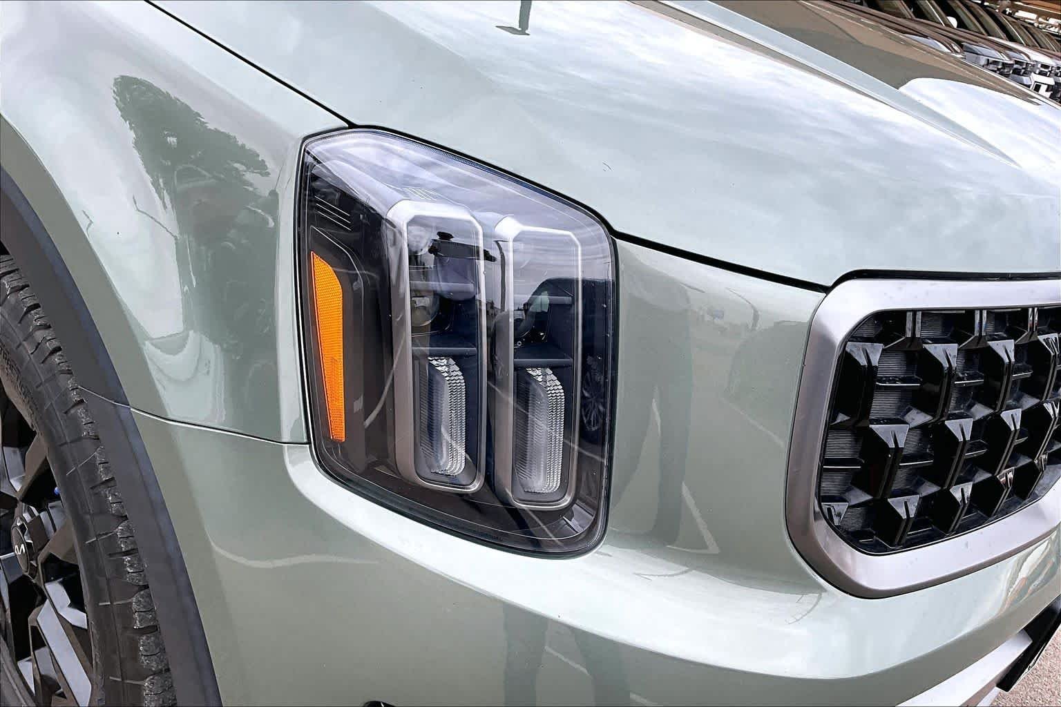 Used 2023 Jungle Green Kia SX Prestige X-Pro image 28