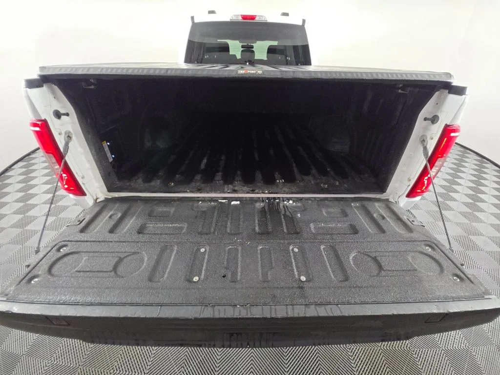 2022 Ford F-150 XLT - Photo 12