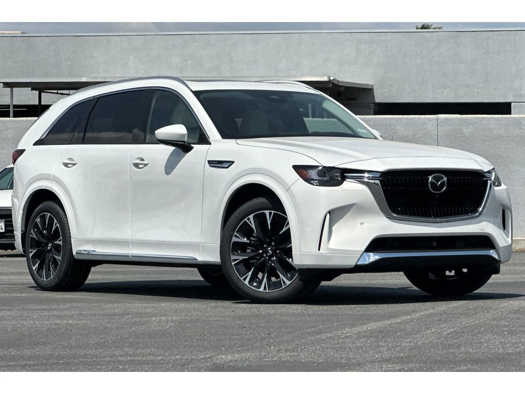 New 2026 Rhodium White Premium Mazda 3.3 Turbo S Premium Plus AWD image 2