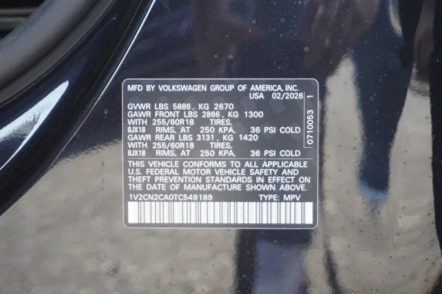 New 2026 Deep Black Pearl Volkswagen 2.0T Peak Edition image 32