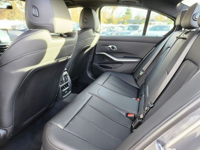 2026 BMW 3 Series 330i - Photo 16