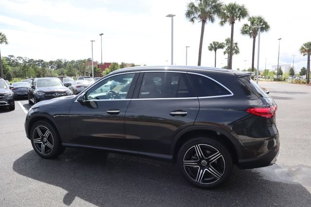 Certified Used 2026 Graphite Grey Metallic Mercedes-Benz GLC 300 image 5