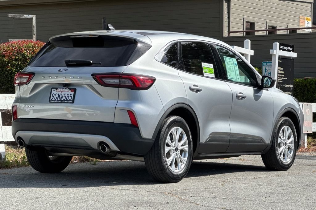 Used 2023 Silver Ford Active image 4