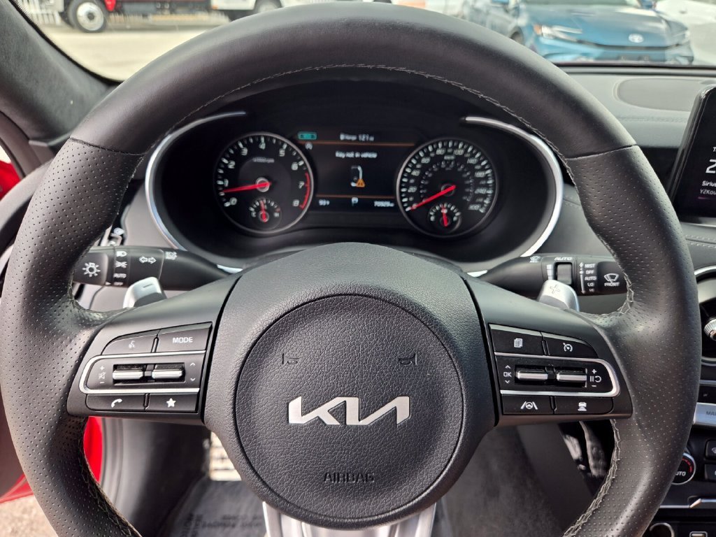 2022 Kia Stinger GT2 - Photo 31