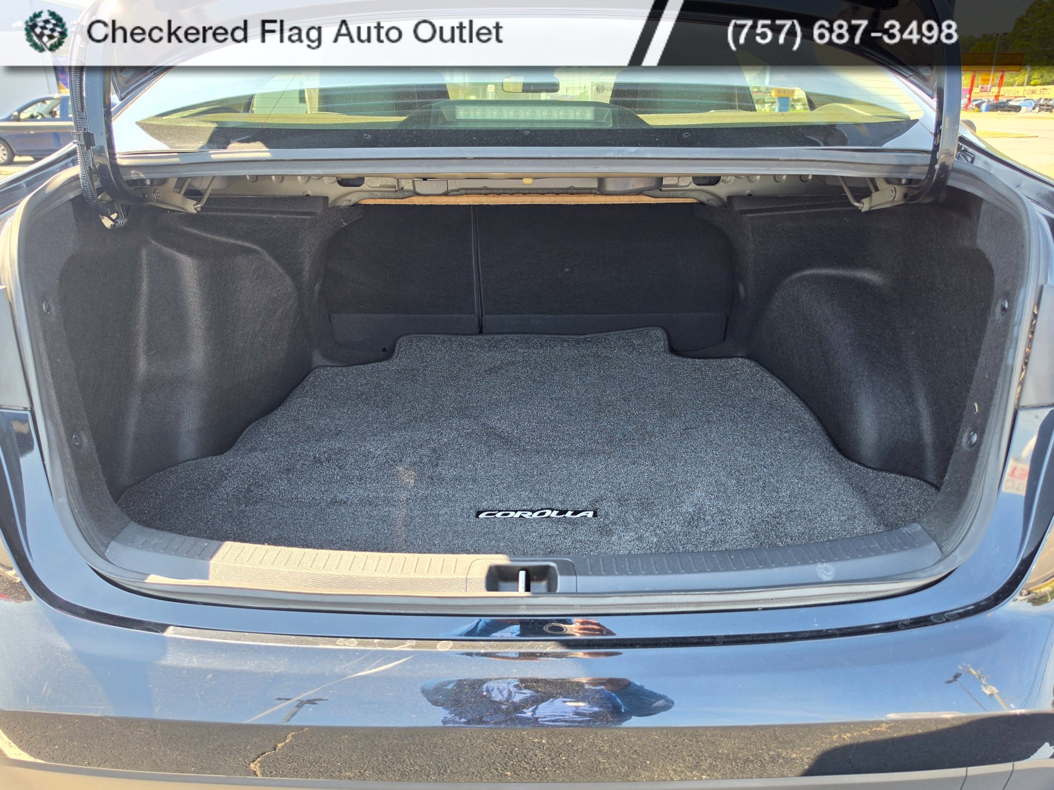 Used 2023 Midnight Black Metallic Toyota LE image 12