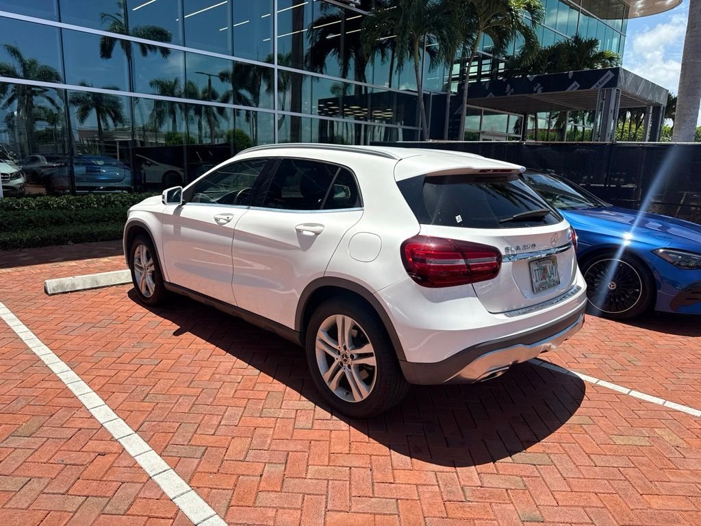 Used 2020 White Mercedes-Benz GLA 250 image 7